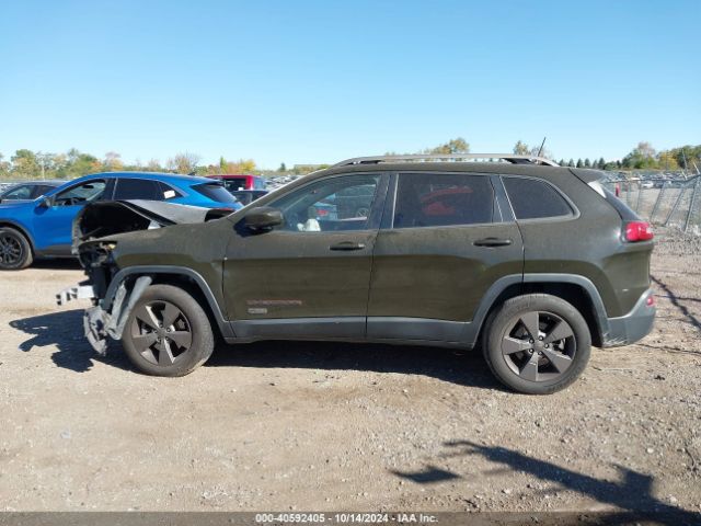 1C4PJMCB4GW289388 Jeep Cherokee 75th Anniversary