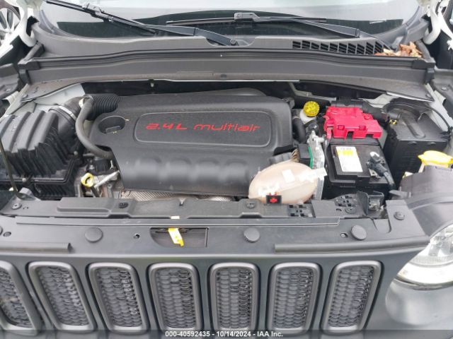 ZACCJBCB1JPH45371 Jeep Renegade Trailhawk 4x4