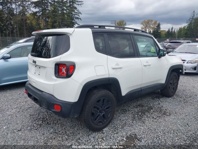 ZACCJBCB1JPH45371 Jeep Renegade Trailhawk 4x4