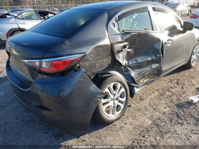 3MYDLBYV6JY301210 Toyota YARIS IA