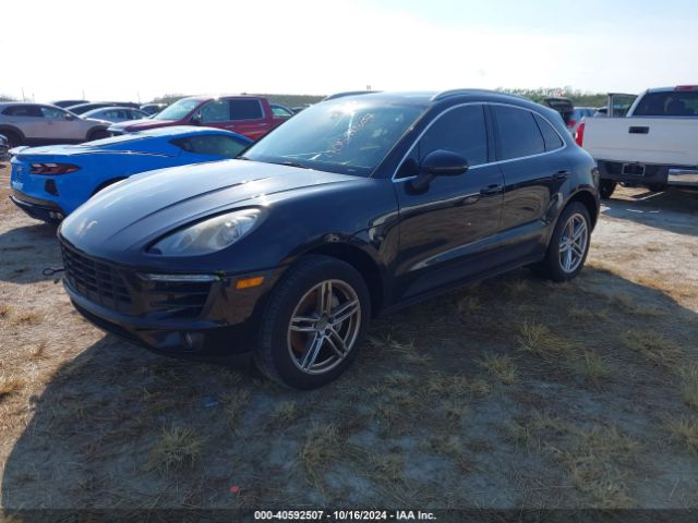 2017 PORSCHE MACAN WP1AB2A52HLB12876 Photo 1