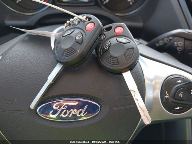 1FMCU9GX5GUC26784 Ford ESCAPE SE