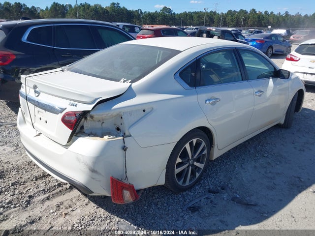 Nissan Altima 2.5 Sr 2017 1N4AL3APXHC487636 Image 4
