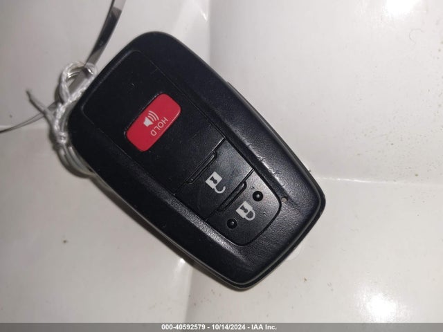 JTDKARFU7G3514778 Toyota Prius Three