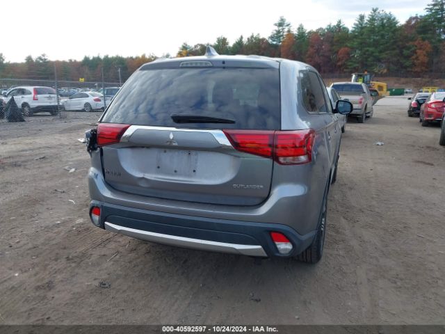 2017 MITSUBISHI OUTLANDER JA4AD2A3XHZ046384 Photo 3