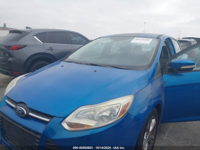 Ford FOCUS SE 2014 1FADP3F25EL202156 Image 6