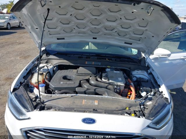 3FA6P0MU6KR157799 Ford Fusion Hybrid Sel