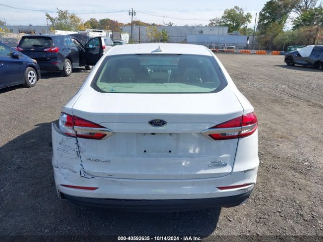 3FA6P0MU6KR157799 Ford Fusion Hybrid Sel