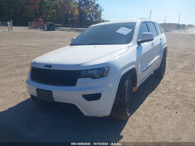 1C4RJFAG3JC202382 Jeep Grand Cherokee Altitude 4x4