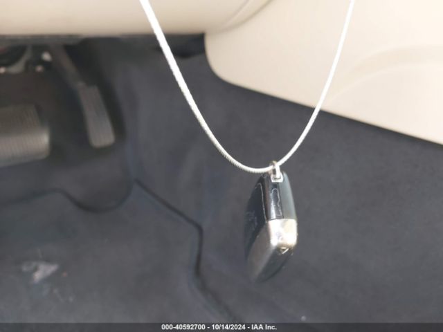 2013 JAGUAR XF SAJWJ0EF3D8S77447 Photo 10