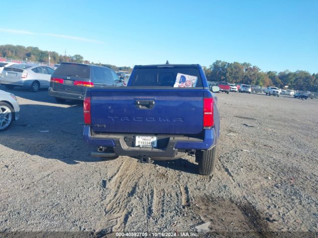 3TMLB5JN4RM027677 Toyota Tacoma Sr5