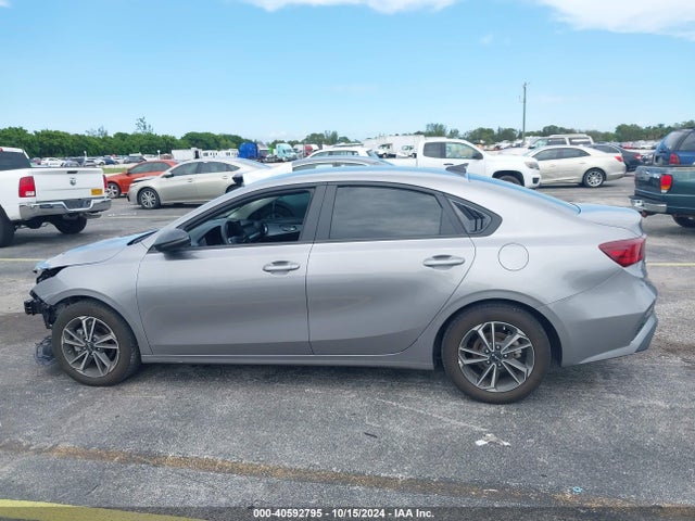 KIA Forte Lxs 2023 3KPF24AD5PE568100 Image 14