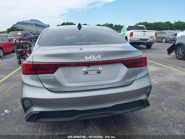 KIA Forte Lxs 2023 3KPF24AD5PE568100 Image 16