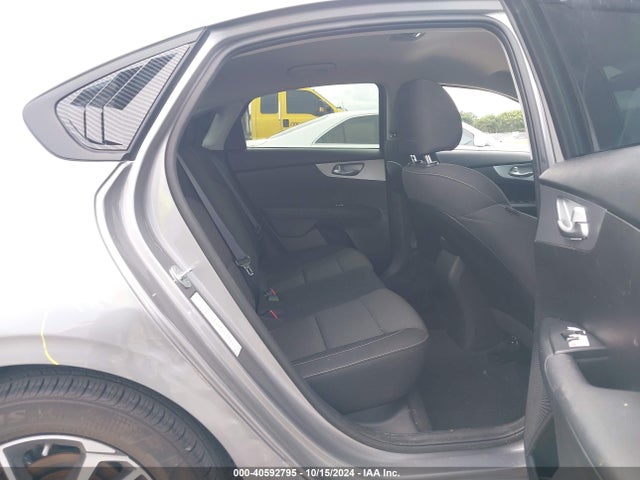 KIA Forte Lxs 2023 3KPF24AD5PE568100 Image 8