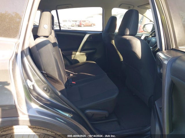 Toyota RAV4 LE 2017 JTMZFREV7HJ102917 Image 8
