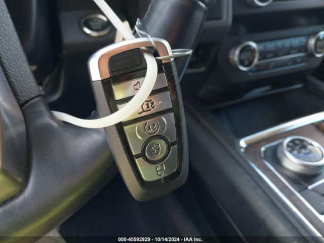 1FMJU1MT8KEA48141 Ford Expedition Platinum