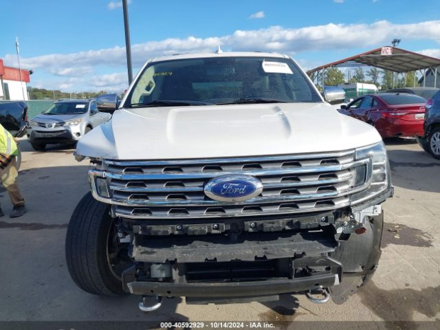 1FMJU1MT8KEA48141 Ford Expedition Platinum