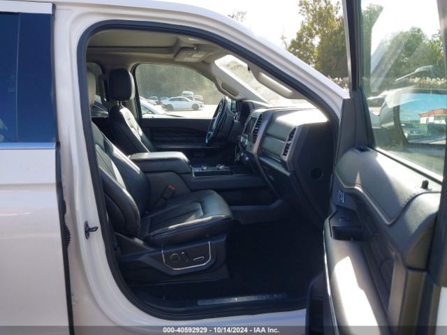 1FMJU1MT8KEA48141 Ford Expedition Platinum