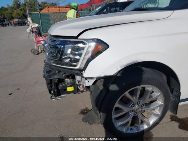 1FMJU1MT8KEA48141 Ford Expedition Platinum