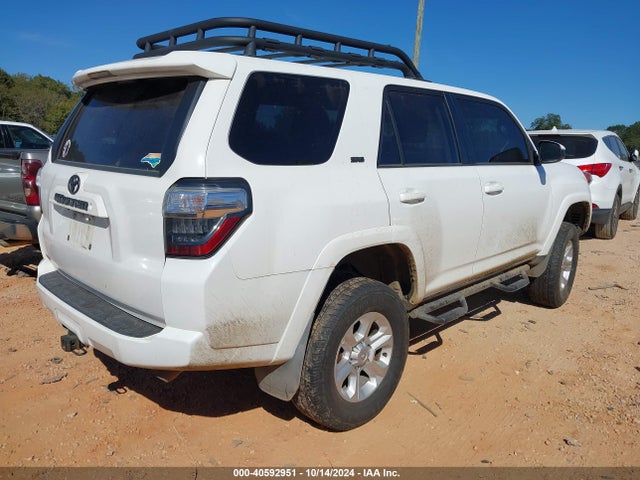 Toyota 4RUNNER SR5 2016 JTEBU5JR7G5298773 Image 4