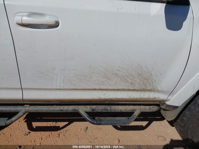 Toyota 4RUNNER SR5 2016 JTEBU5JR7G5298773 Image 6