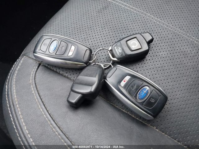 JF2SJATC8HH432402 Subaru Forester 2.5i Touring