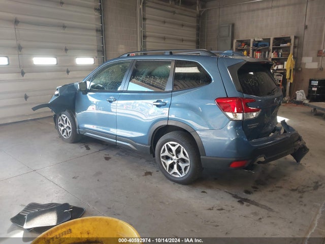 Subaru Forester Premium 2021 JF2SKAJC6MH474609 Image 3