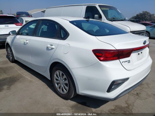 3KPF24AD7LE182773 KIA FORTE FE