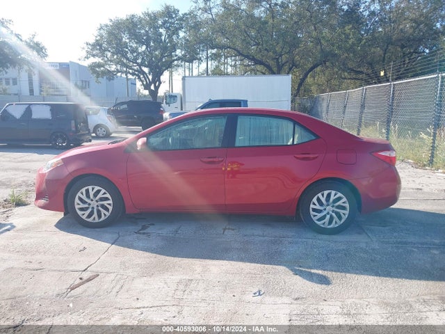 Toyota COROLLA LE 2018 2T1BURHE1JC102643 Image 14