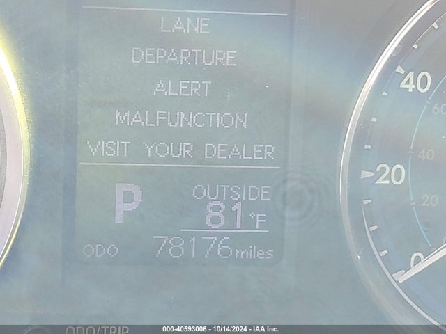 Toyota COROLLA LE 2018 2T1BURHE1JC102643 Image 15