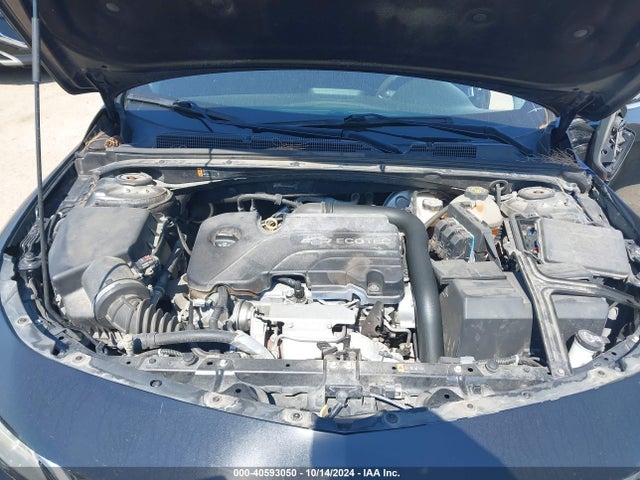 Chevrolet Malibu 1fl 2017 1G1ZC5ST4HF160516 Image 10