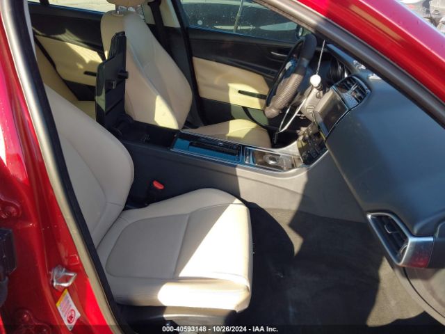SAJAD4FX5KCP49366 Jaguar Xe 25t Premium