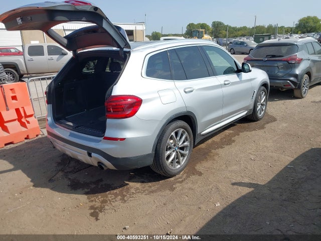 5UXTR9C50JLD88749 BMW X3 Xdrive30i