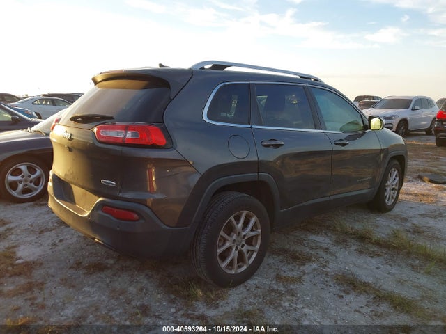 Jeep Cherokee Latitude 2015 1C4PJLCB0FW793509 Image 4