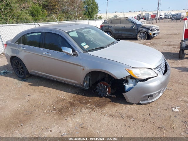 Chrysler 200 Limited 2014 1C3CCBCGXEN134649 Image 1