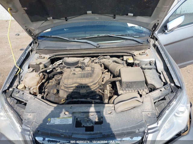 Chrysler 200 Limited 2014 1C3CCBCGXEN134649 Image 10