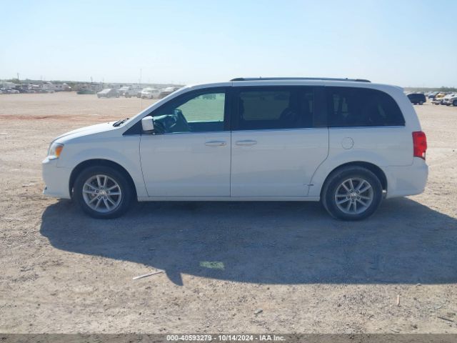 2C4RDGCG3JR250272 Dodge Grand Caravan Sxt