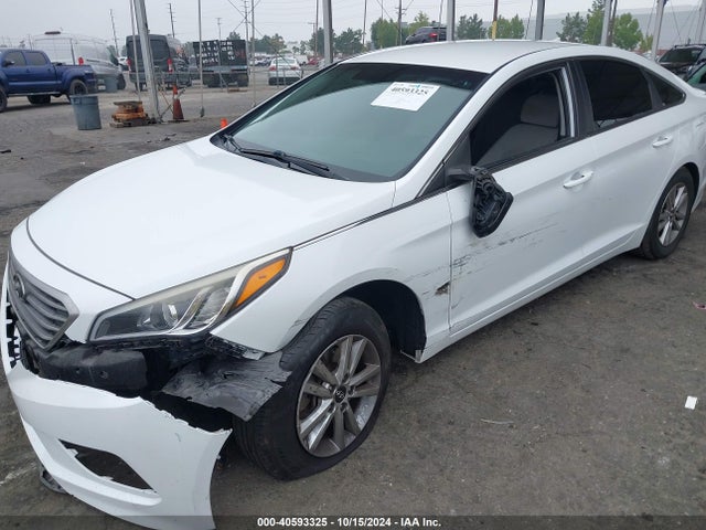Hyundai SONATA SE 2016 5NPE24AF9GH369057 Image 6