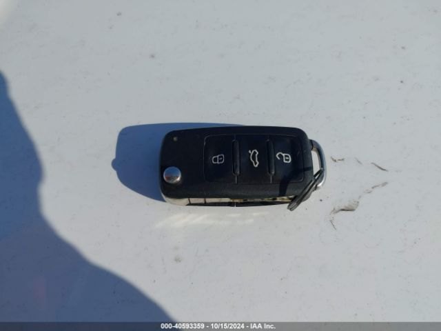 3VWD17AJ0FM283095 Volkswagen Jetta 1.8t Se
