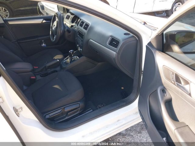 3VWD17AJ0FM283095 Volkswagen Jetta 1.8t Se