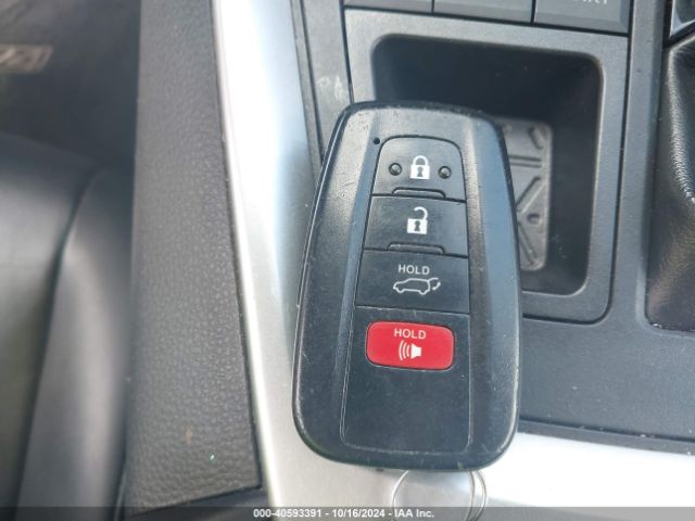 JTMA1RFV3KD510282 Toyota Rav4 Xle Premium