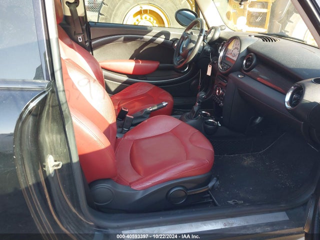 2011 MINI COOPER S WMWSV3C51BTY10612 Photo 4