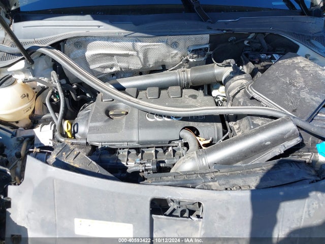 WA1BCCFSXJR000248 Audi Q3 2.0t Premium/2.0t Sport Premium