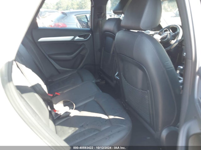 WA1BCCFSXJR000248 Audi Q3 2.0t Premium/2.0t Sport Premium