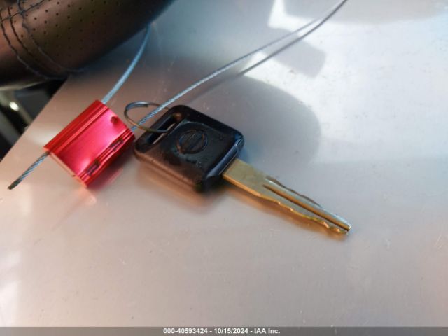 3N6CM0KN2HK696467 Nissan Nv200 S