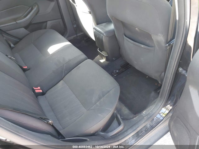 Ford FOCUS SE 2016 1FADP3K24GL208300 Image 8