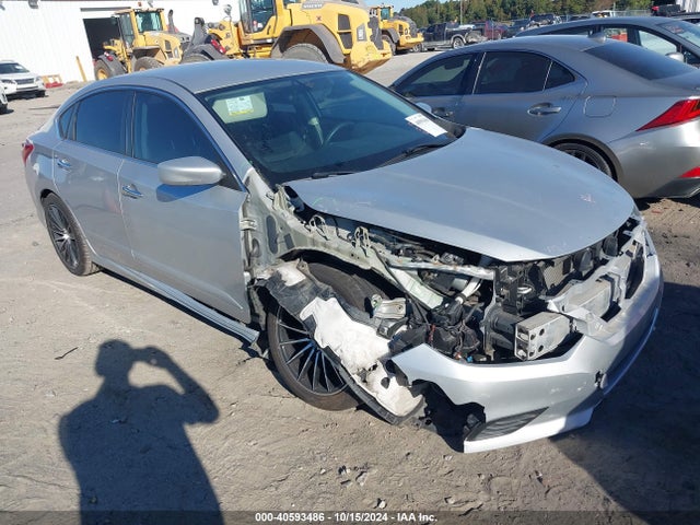 Nissan Altima 2.5 S 2017 1N4AL3AP7HC258394 Image 1