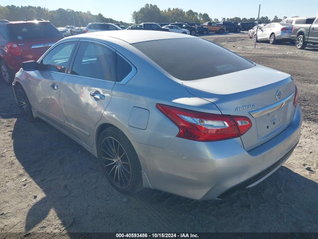 Nissan Altima 2.5 S 2017 1N4AL3AP7HC258394 Image 3