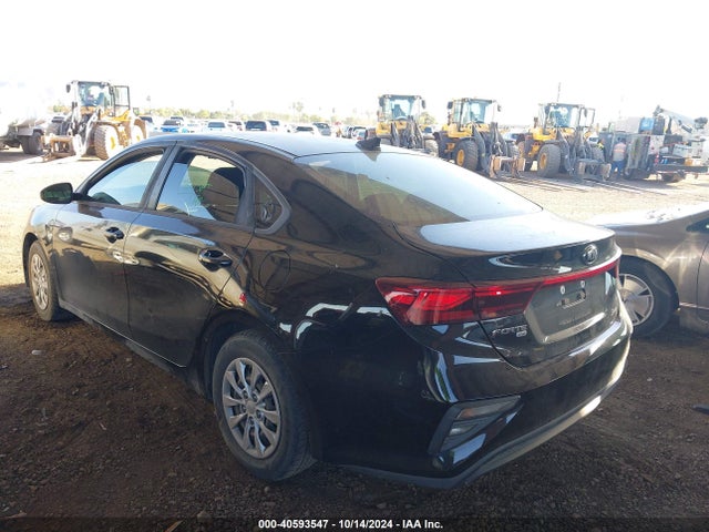 3KPF24AD4KE010070 KIA FORTE FE