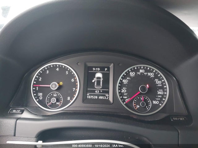 WVGAV7AX2FW606539 Volkswagen Tiguan R-line